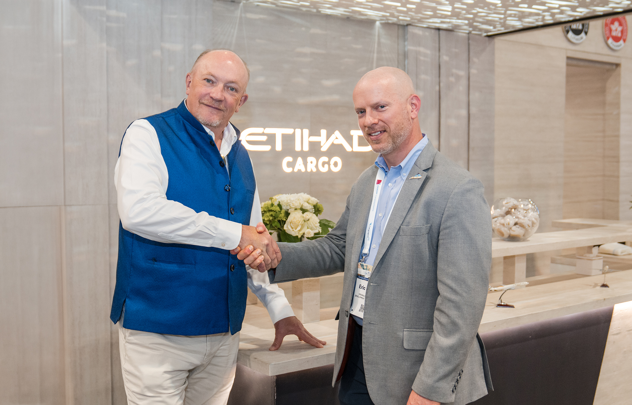 Etihad Cargo and VEDP Sign MOU